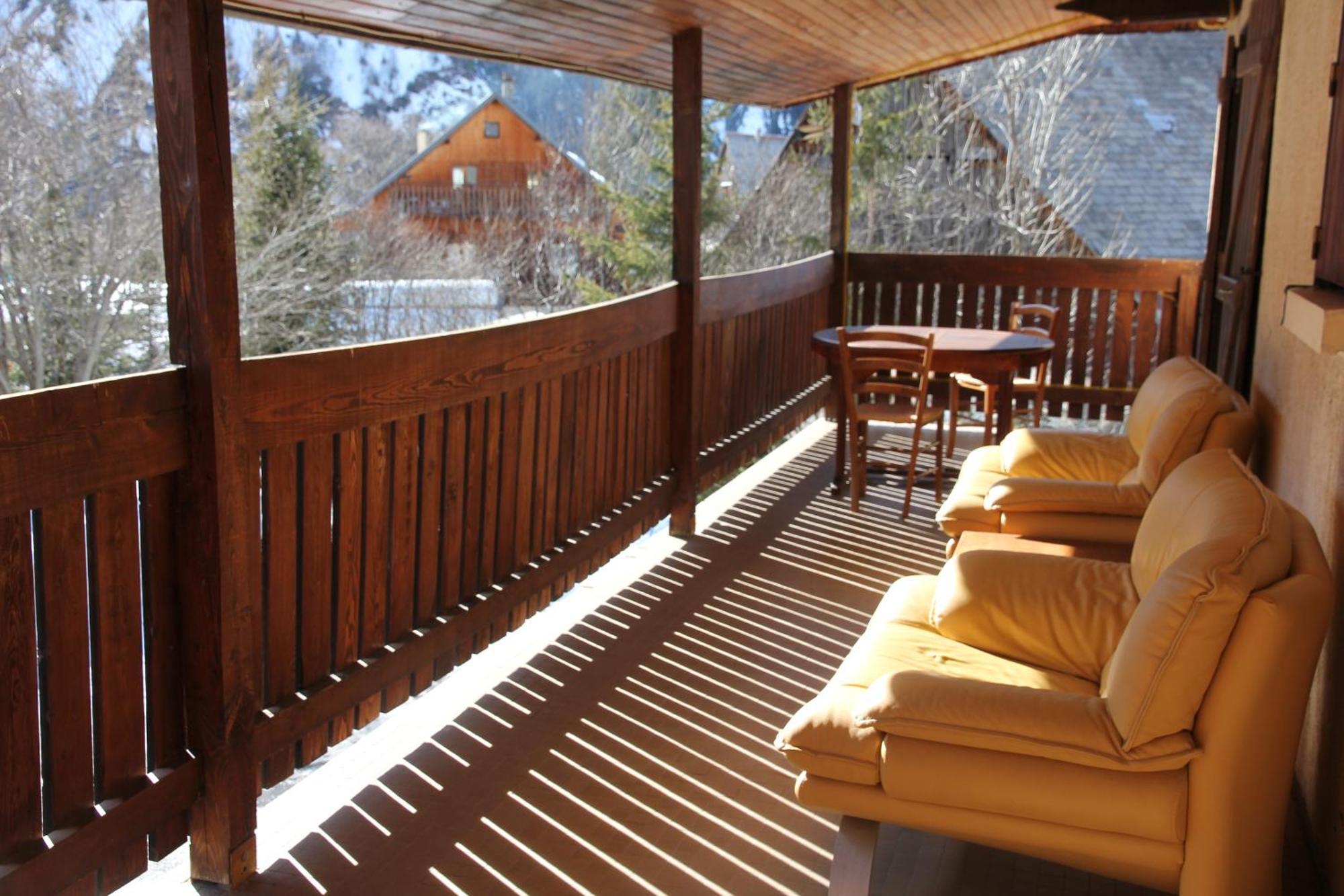 Guest House Chalet Saint Roch Albiez-Montrond Ngoại thất bức ảnh